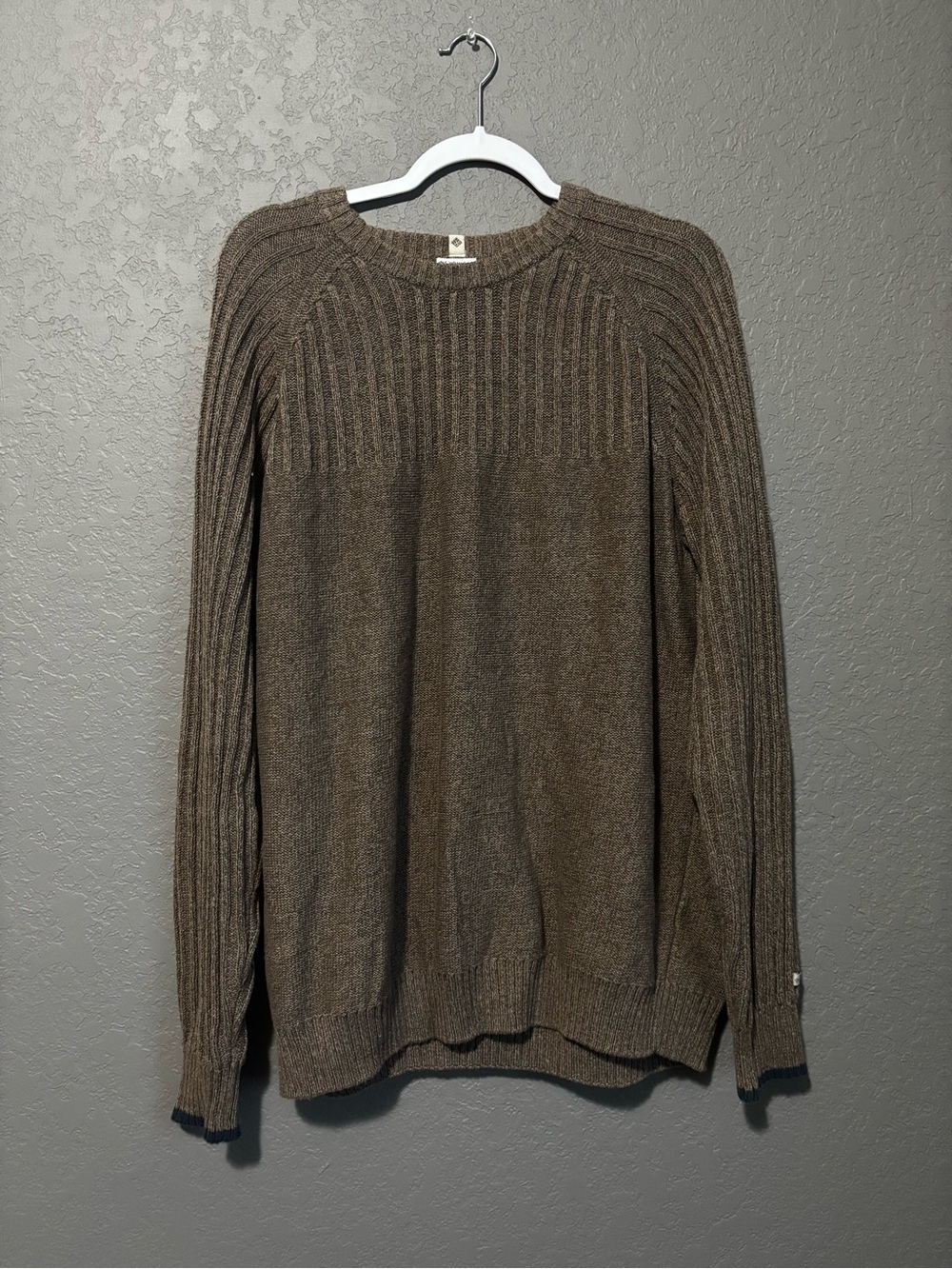 Columbia Men's Crewneck Sweater - Brown